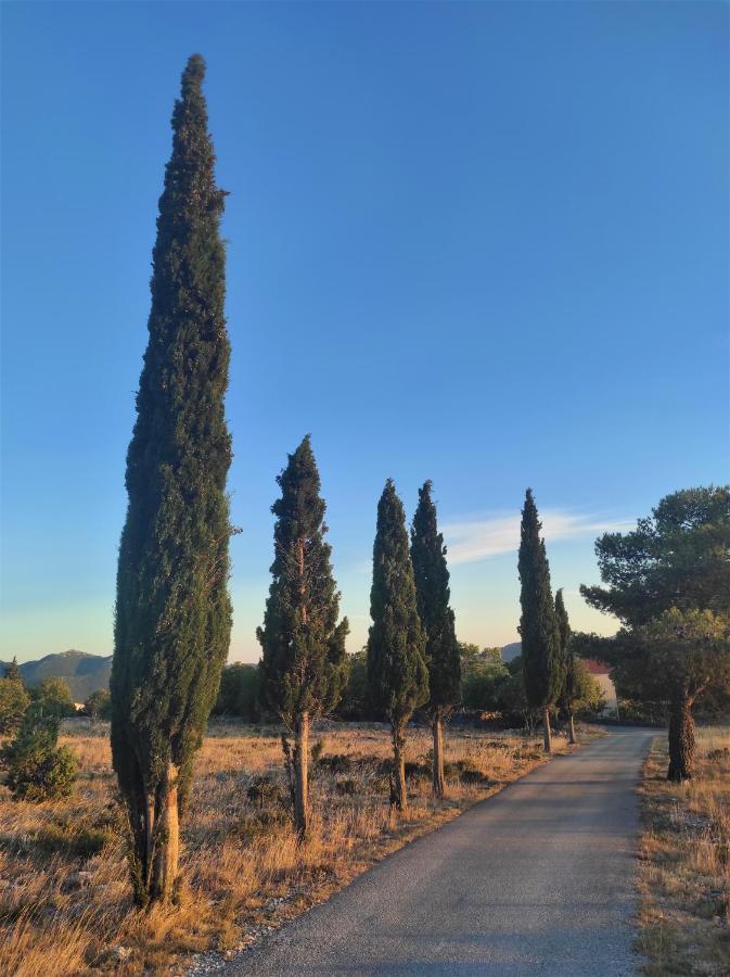 Sunset Chaser - Rural Dalmatian Mountain View - Makarska, Brela Sestanovac ภายนอก รูปภาพ